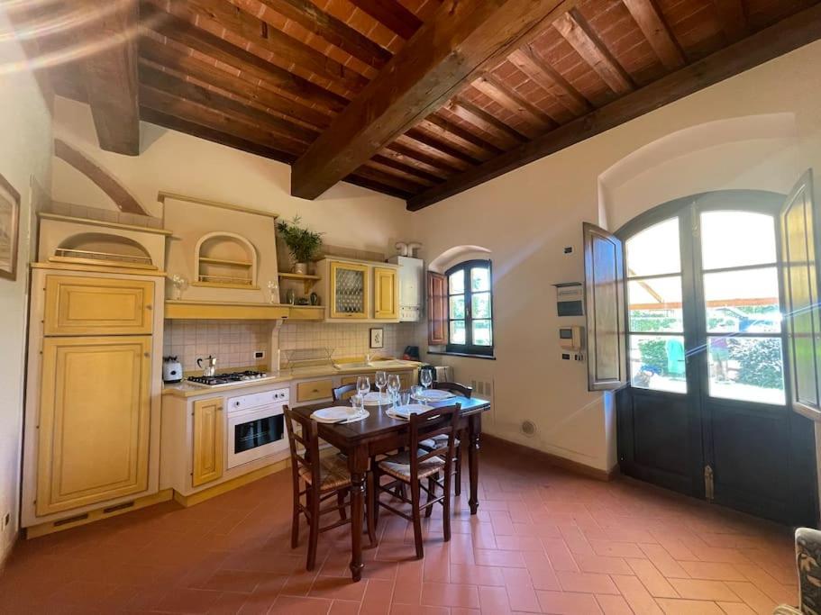 Casa Vacanza Villaggio Poggio Rosso Arezzo Zewnętrze zdjęcie