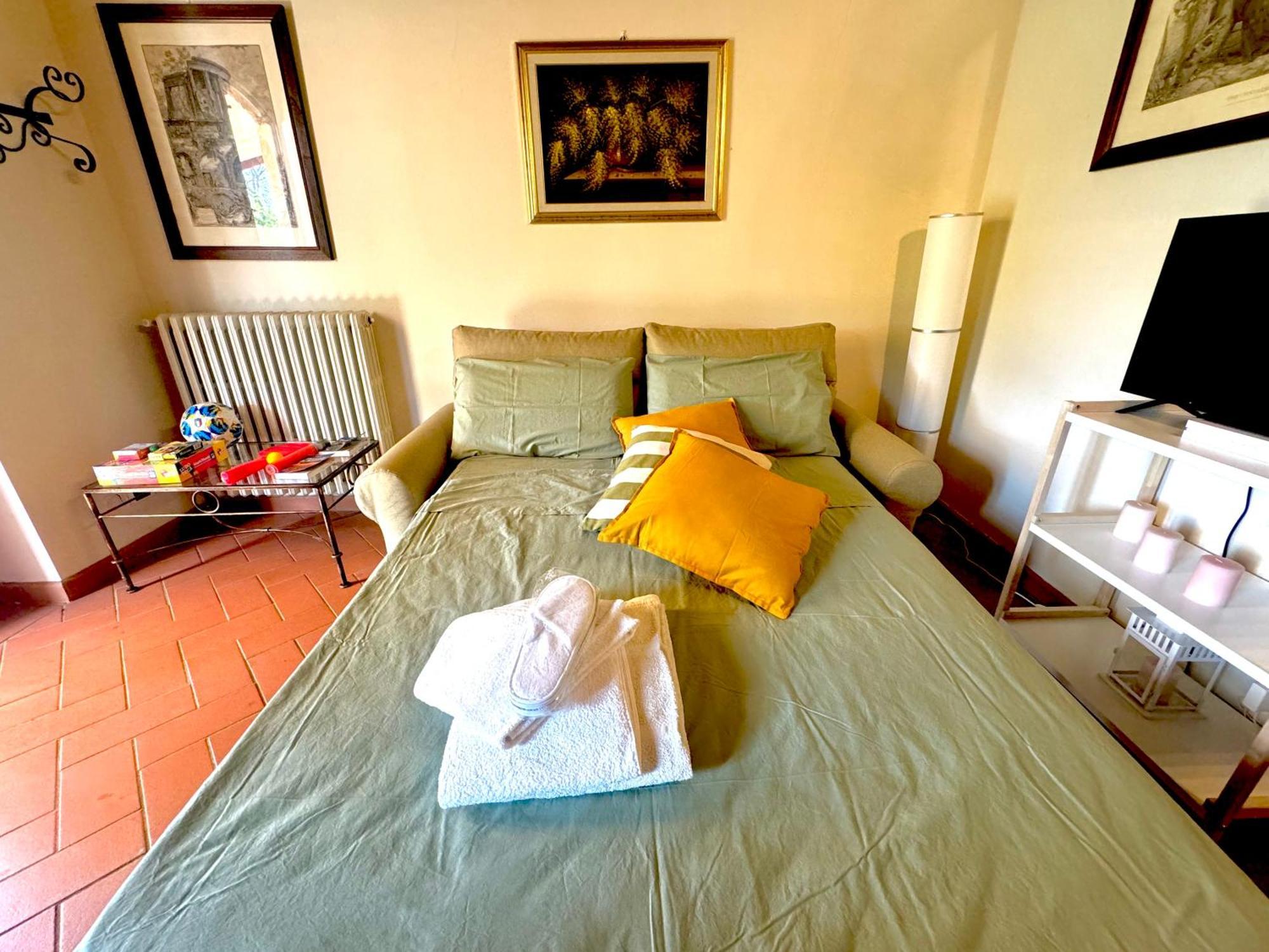 Casa Vacanza Villaggio Poggio Rosso Arezzo Zewnętrze zdjęcie